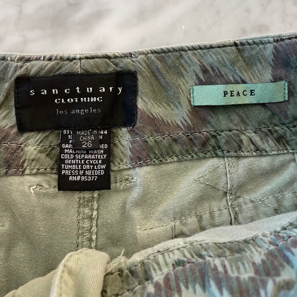 Sanctuary Peace Shorts - Picture 8 of 9